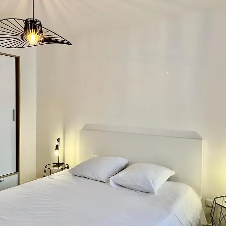 Appartement Le Cours Ladauge à La Rochelle  Extérieur photo