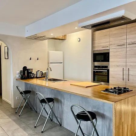 Appartement Le Cours Ladauge à La Rochelle  Extérieur photo