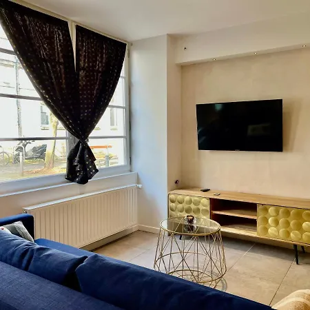 Appartement Le Cours Ladauge à La Rochelle  Extérieur photo